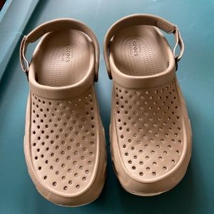 Crocs Men’s size 8